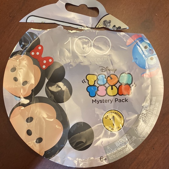 New Disney TsumTsum Mystery Pack - Picture 2 of 8